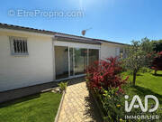 Photo 1 - Maison à PLAUZAT