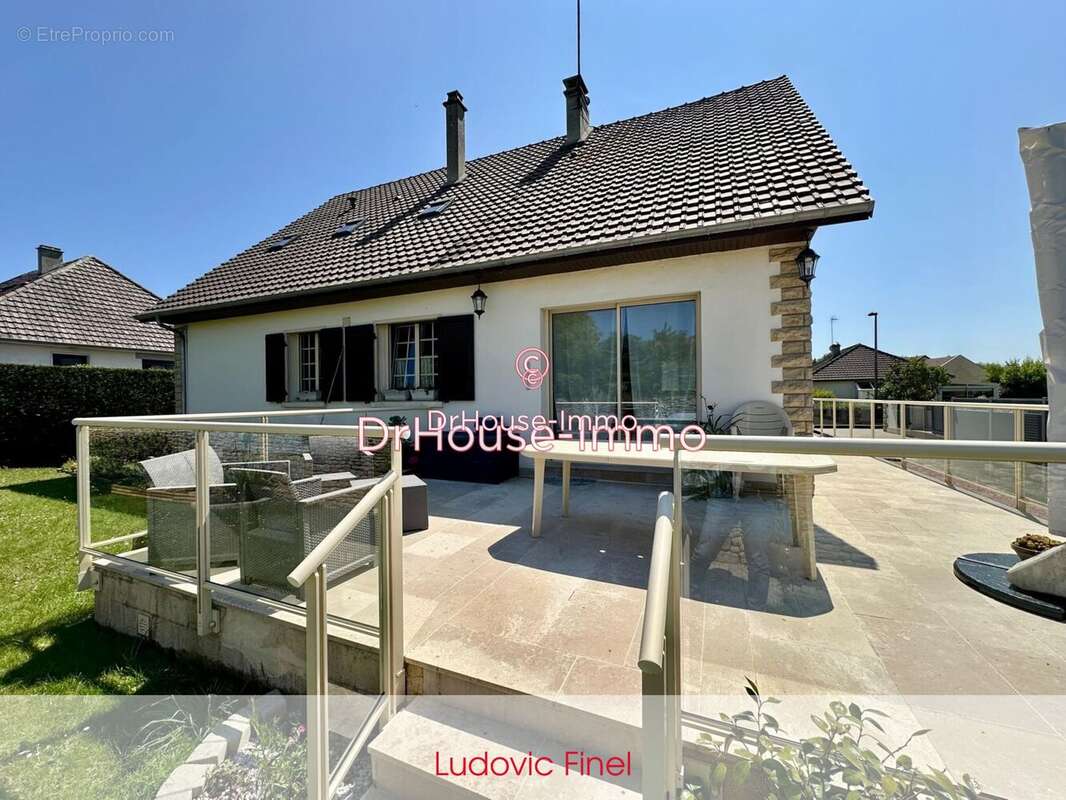 Maison à DOUVRES-LA-DELIVRANDE