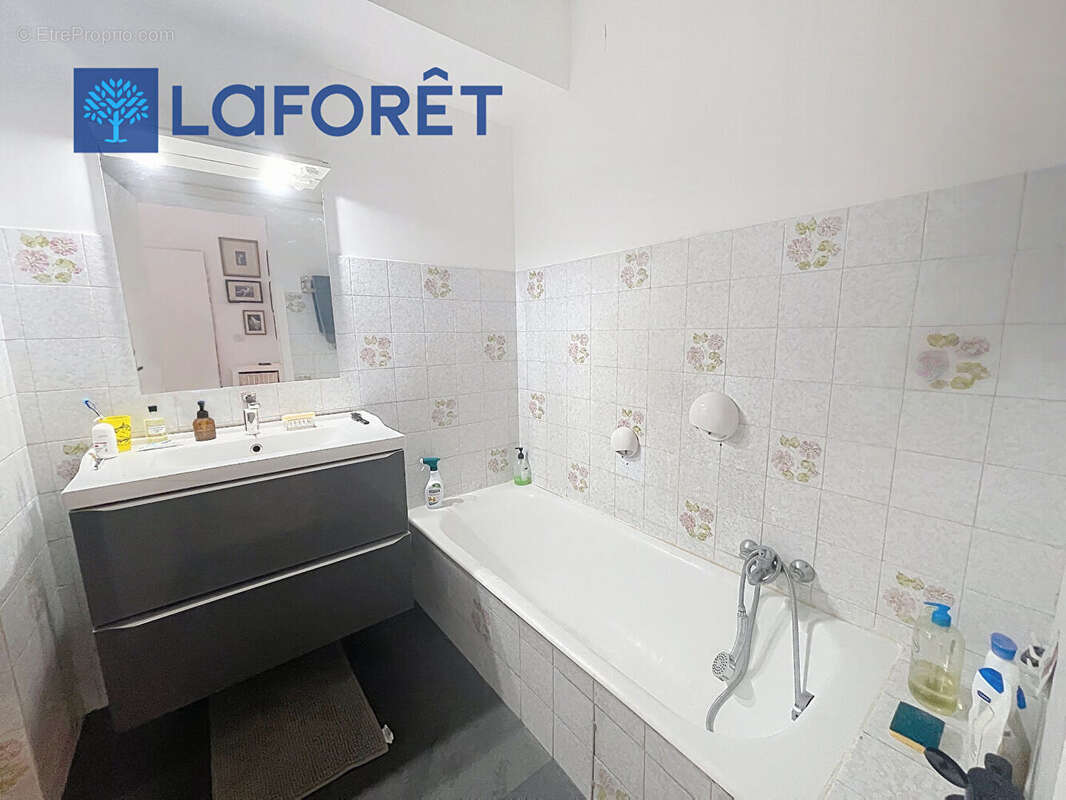 Appartement à CAGNES-SUR-MER