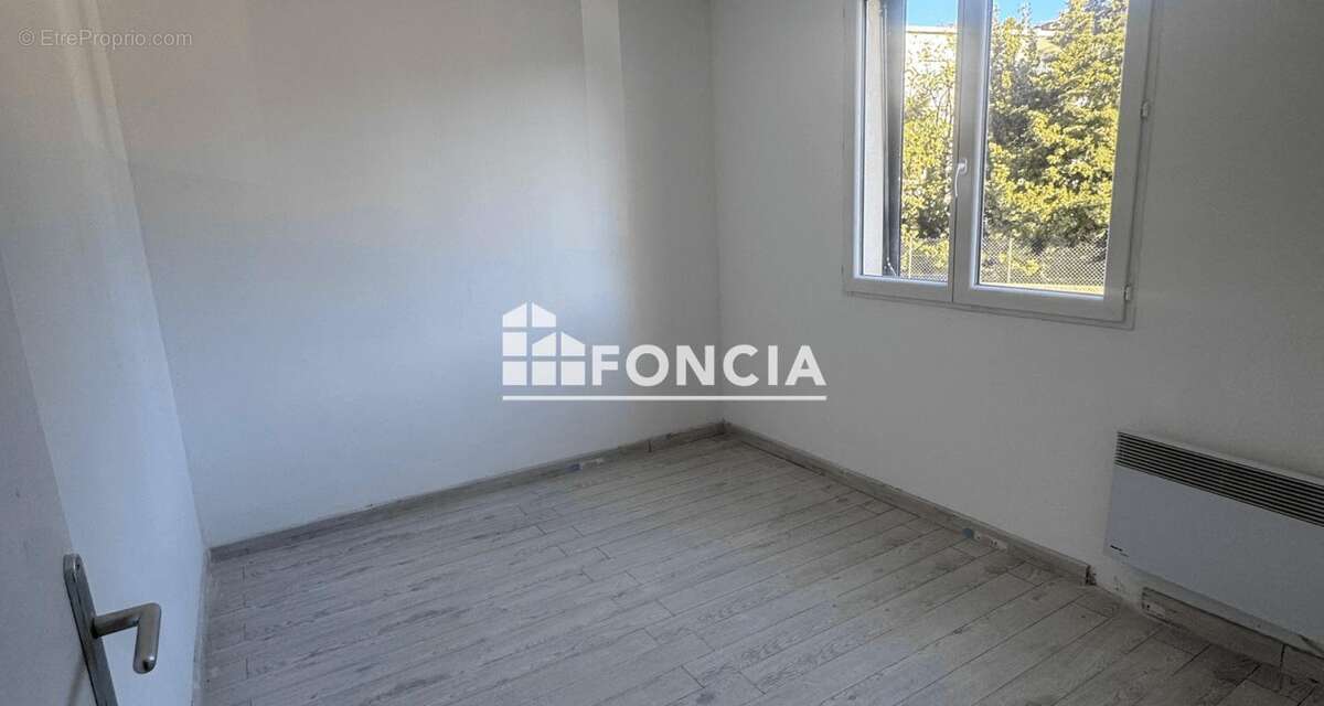 Appartement à MARSEILLE-14E