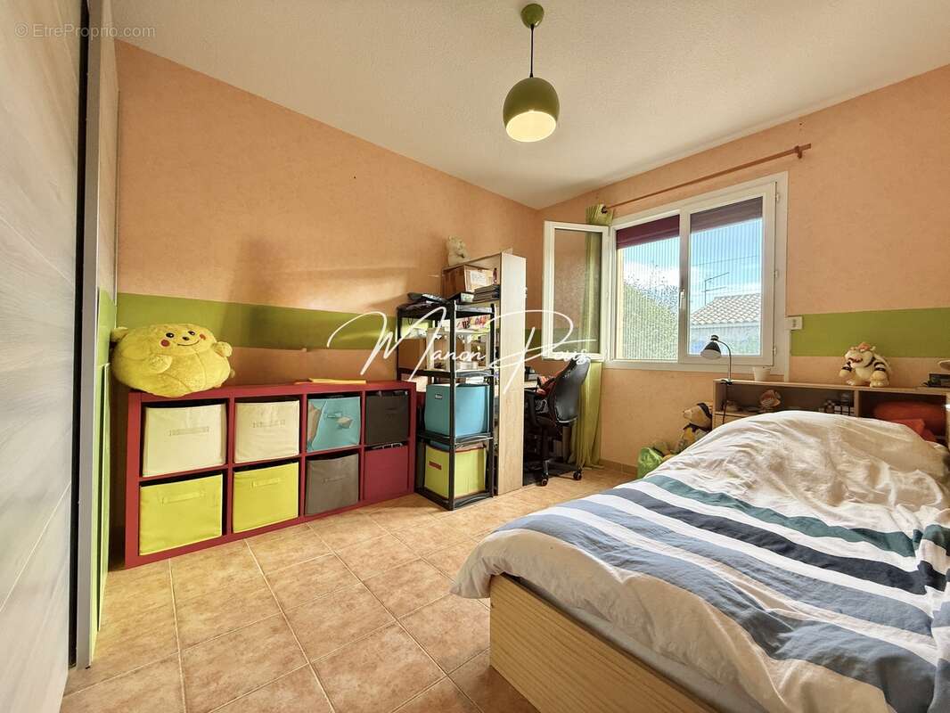 Maison à SAINT-ESTEVE