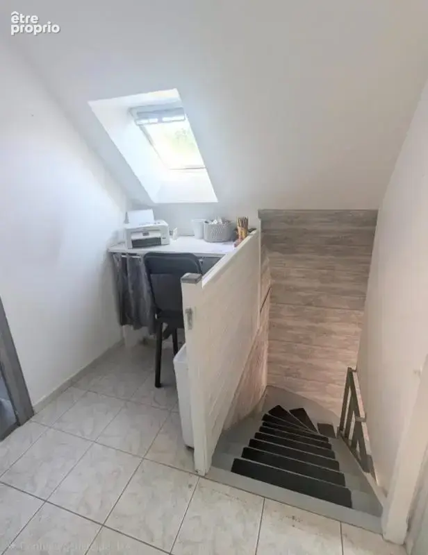 Maison Familiale 4 CH  100m²  en impasse- proche commerces  LE POULFANC SENE (56) - photo 15