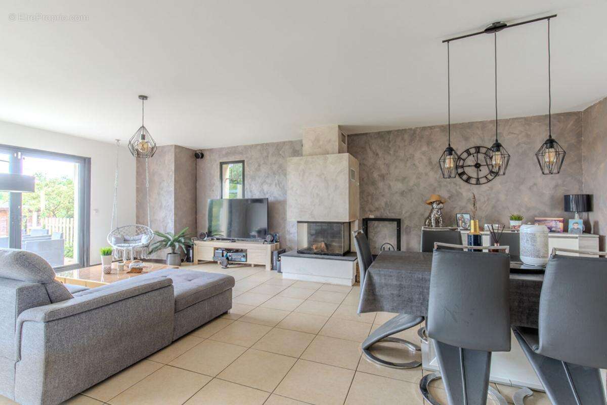 Maison à LAINVILLE-EN-VEXIN