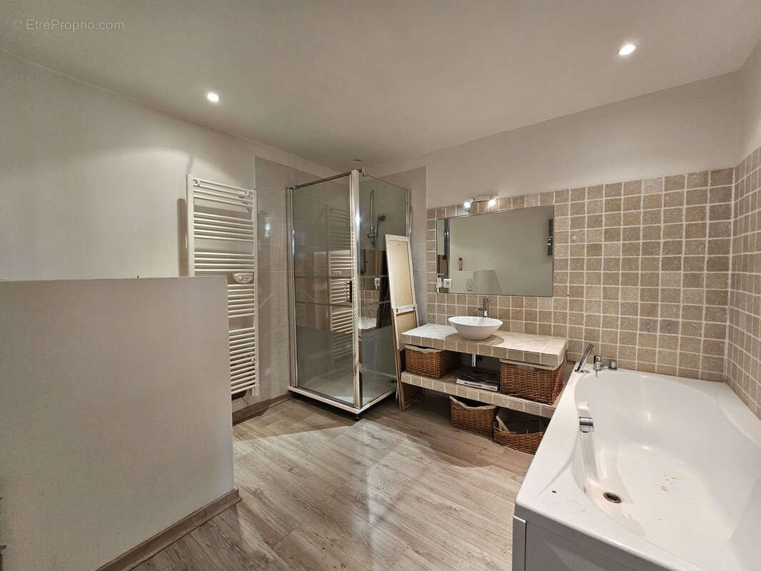 Appartement à APT