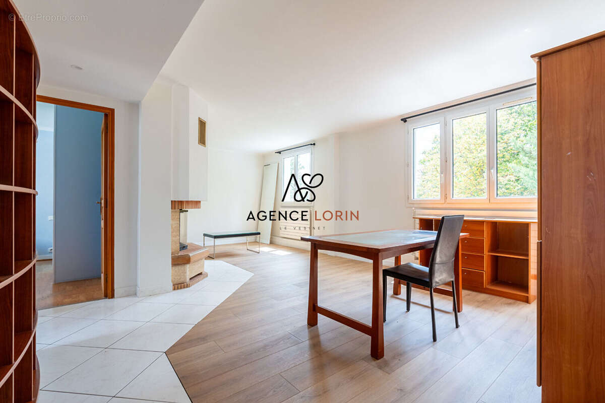 Appartement à LE VESINET
