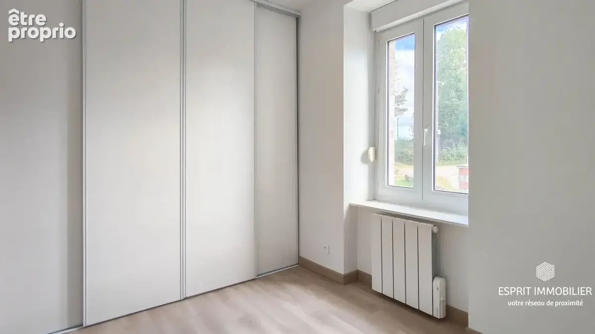 Trégunc - Maison en pierre à rénover avec dépendance - photo 6
