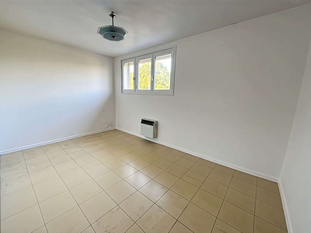 Maison à LA VERPILLIERE