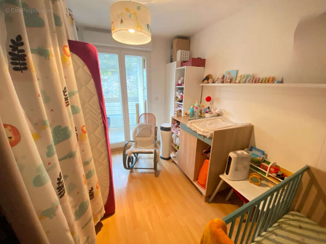 Photo 4 - Appartement à SIMIANE-COLLONGUE