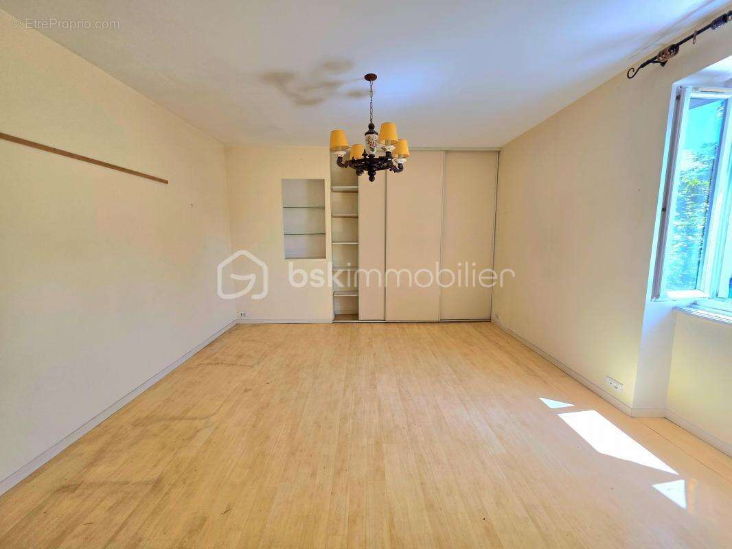 Maison à PIERRELATTE