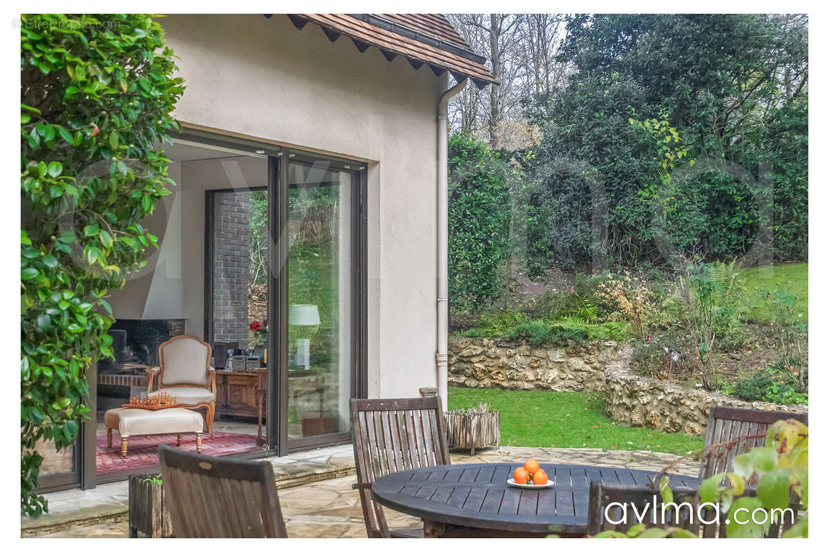 Maison à SAINT-GERMAIN-EN-LAYE
