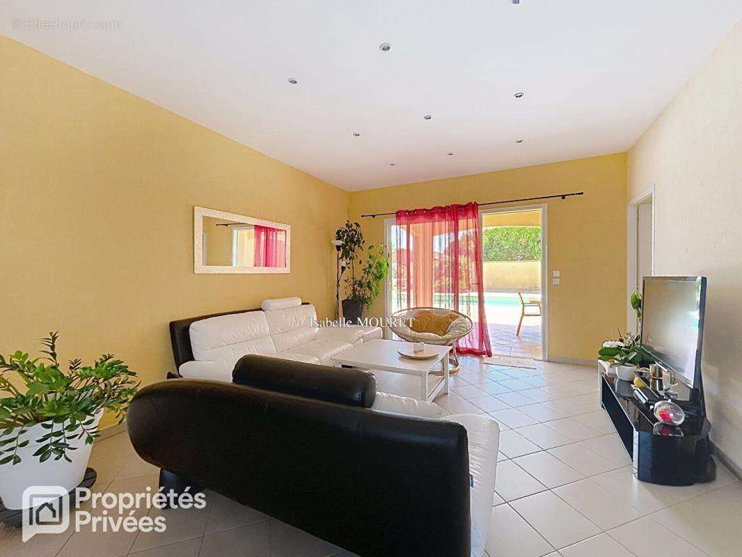 Maison Canals 6 pièce(s) 159m2 - photo 10