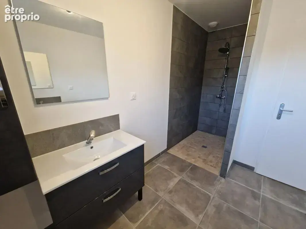 Maison neuve de plain pied  de 101 m2 secteur Civray, 3 chambres, jardin - photo 7