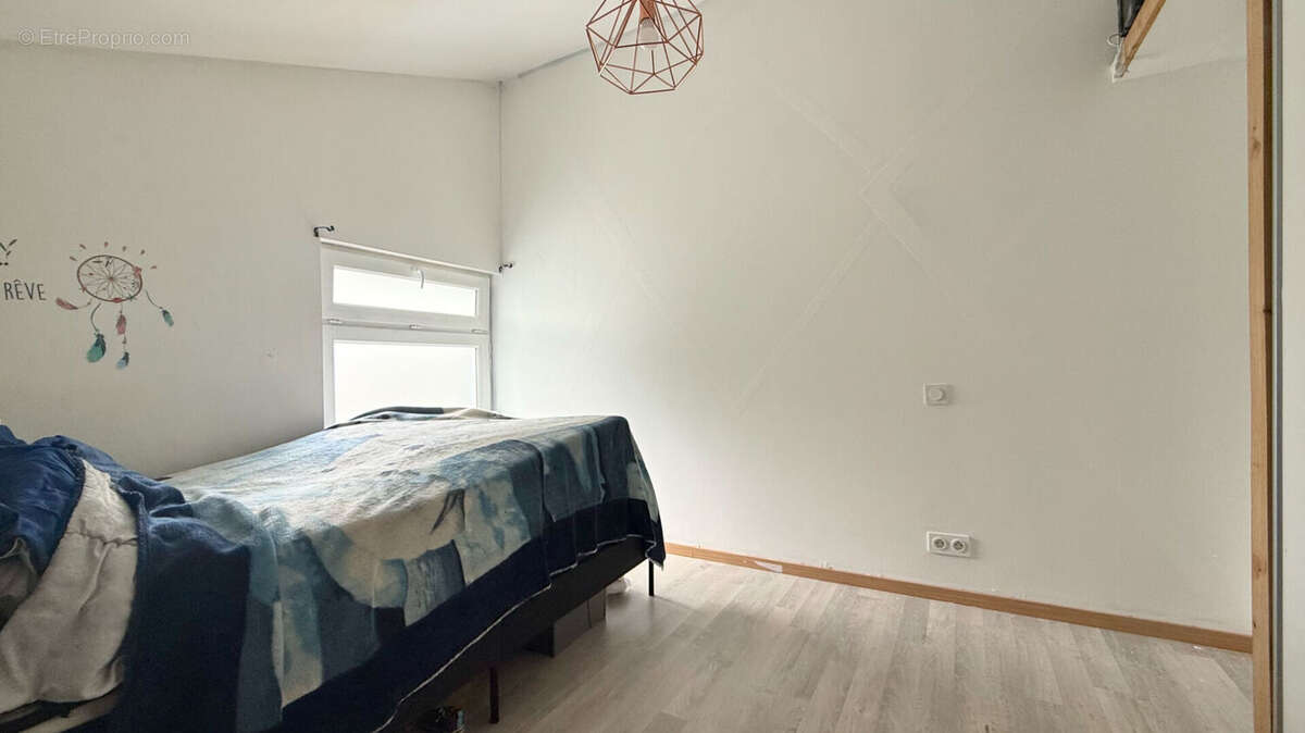 Appartement à CORBEIL-ESSONNES