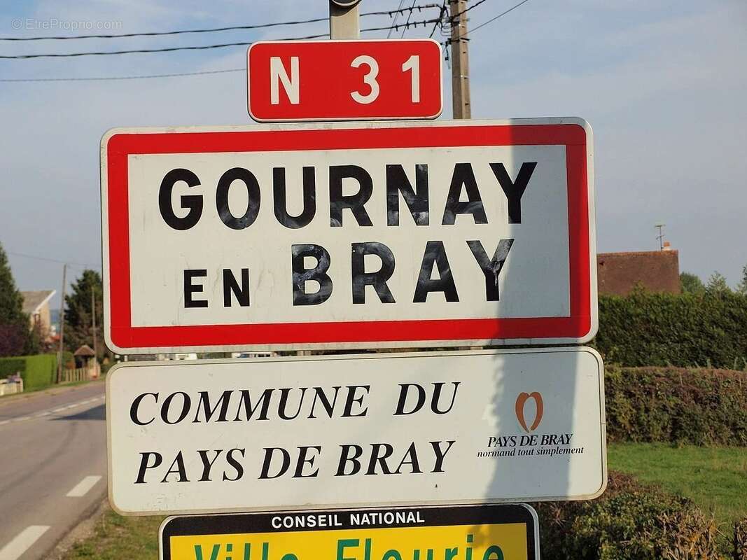 Terrain à GOURNAY-EN-BRAY