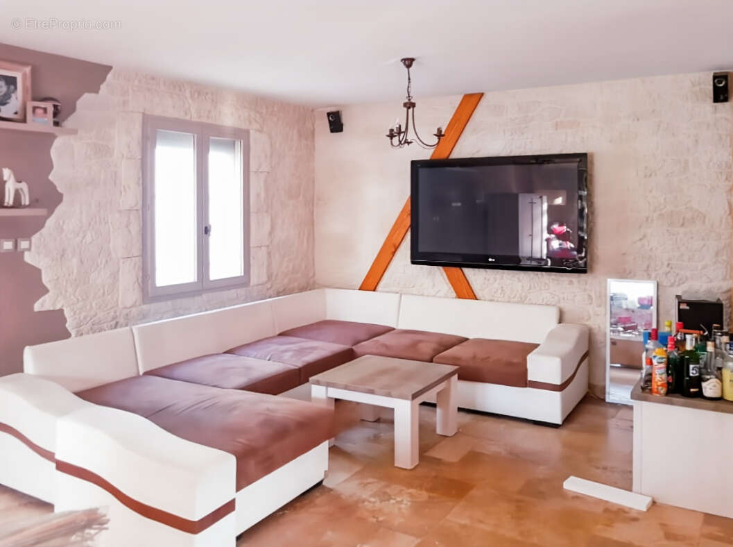 Maison à GIGNAC-LA-NERTHE