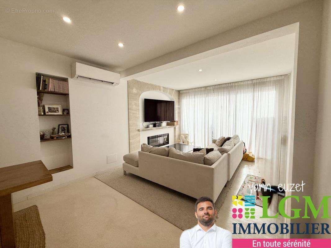 Appartement à LUNEL