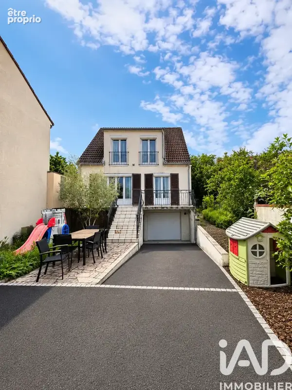 Photo 1 - Maison à GROSLAY