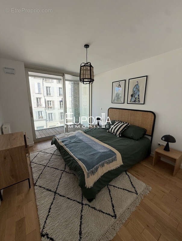 Appartement à PARIS-15E