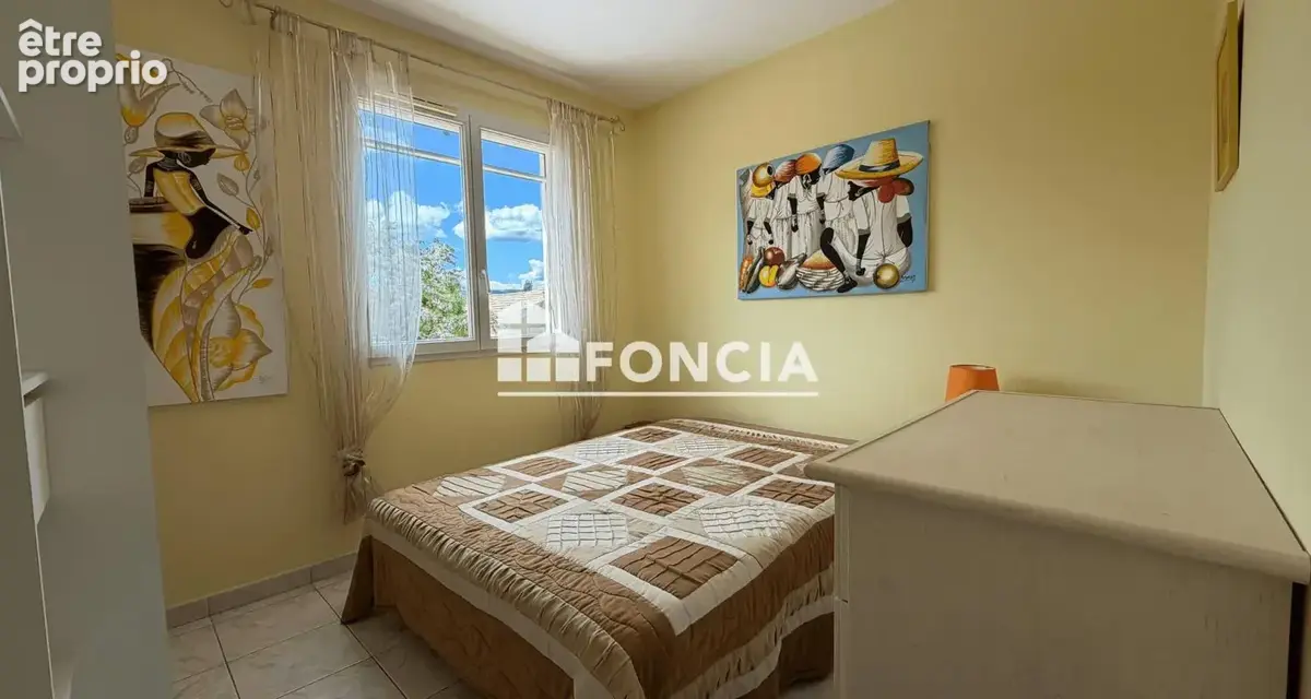 Maison / villa t4 sur terrain privatif de 452m² avec piscine - quartier residentiel - cogolin - photo 5