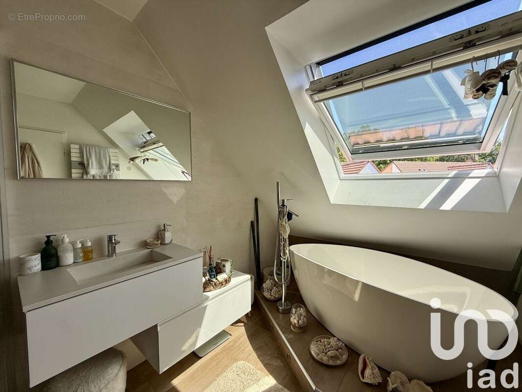 Photo 9 - Maison à SUCY-EN-BRIE