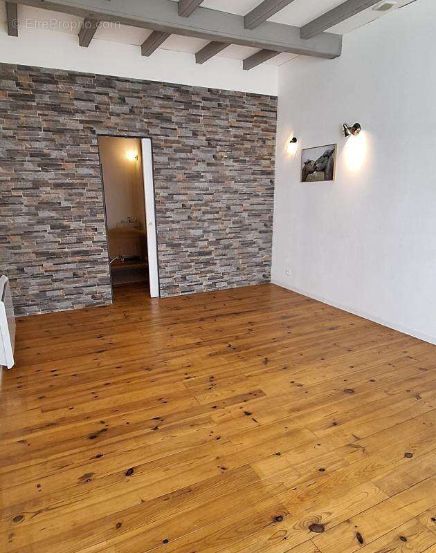 Commerce à SAINT-REMY-DE-PROVENCE