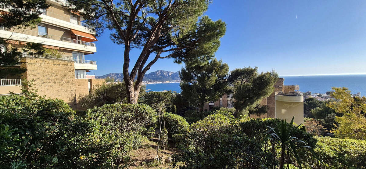 Appartement à MARSEILLE-7E