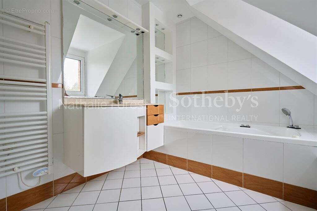 Maison à SAINGHIN-EN-MELANTOIS