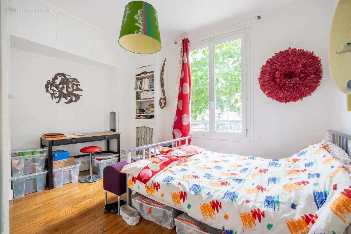 Appartement à PARIS-11E