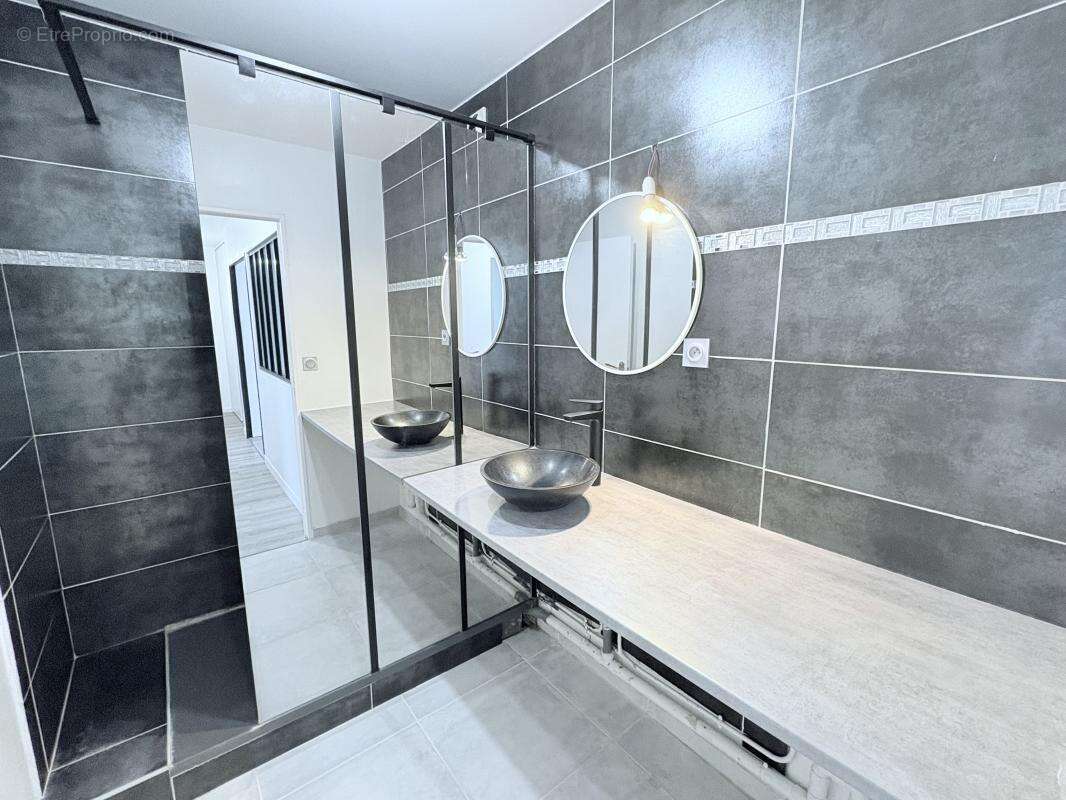 Appartement à NOYAL-CHATILLON-SUR-SEICHE