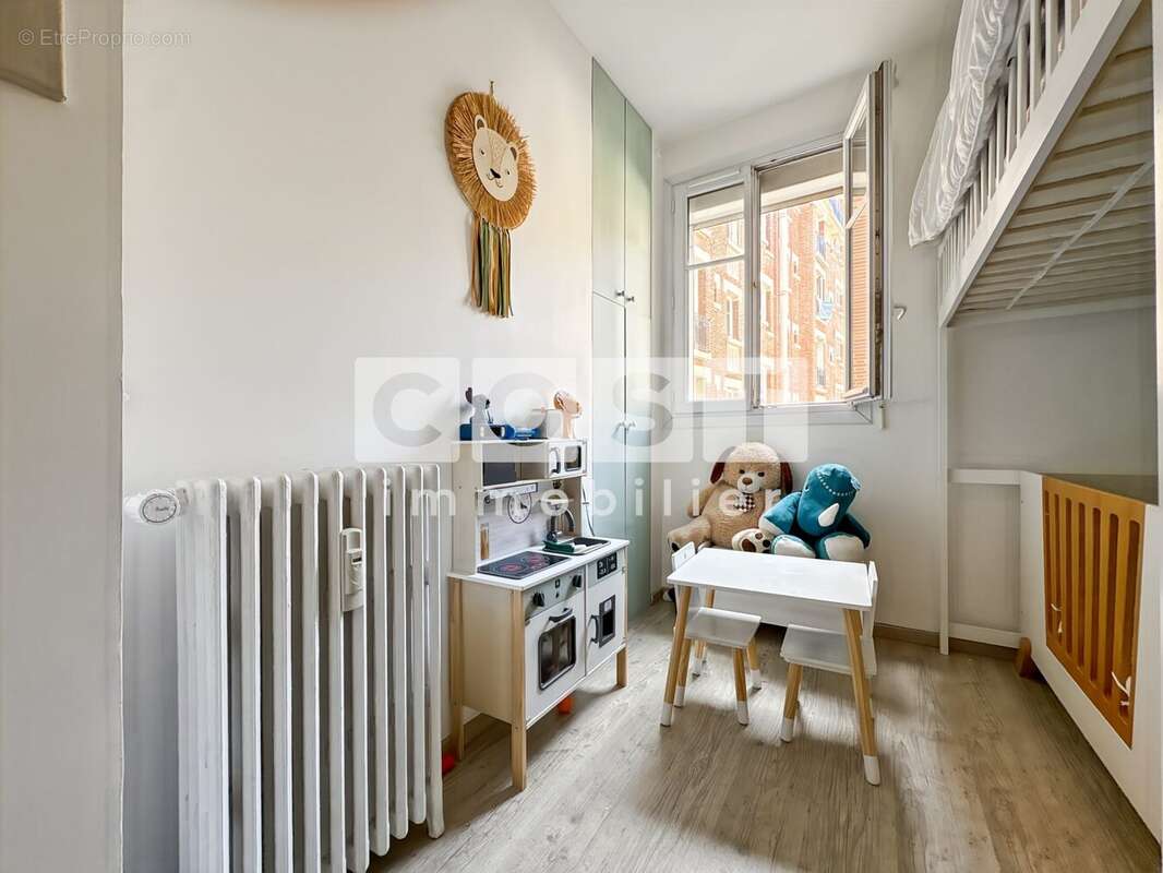 Appartement à ASNIERES-SUR-SEINE