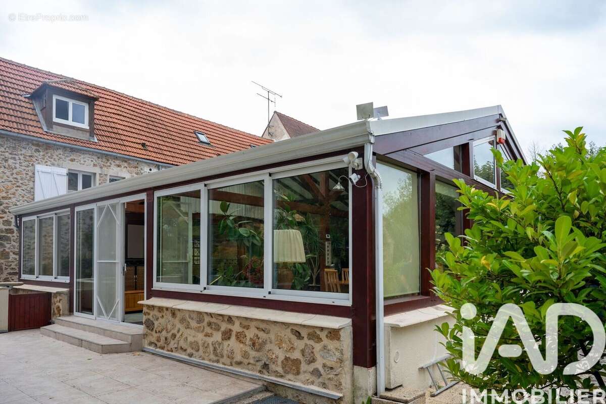Maison 206 m² à Senlisse  - photo 5