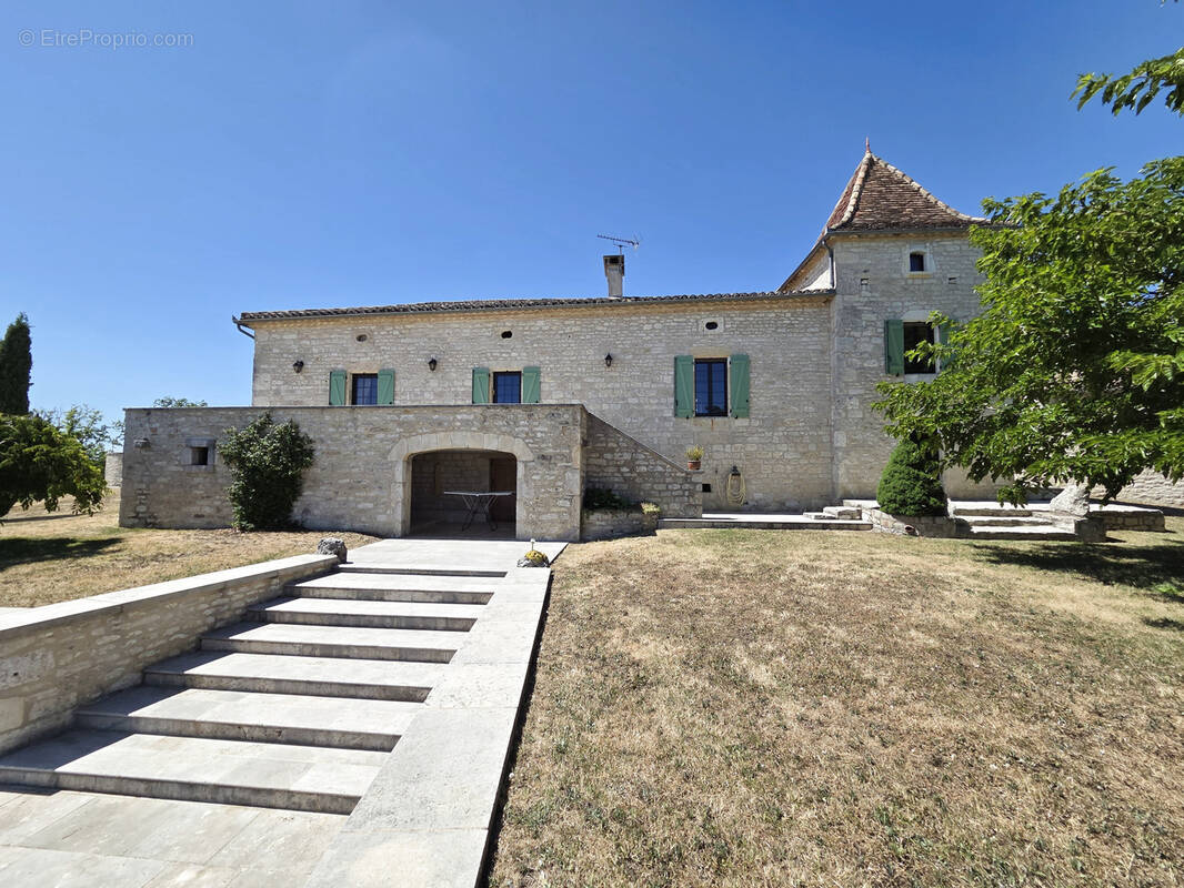 Maison à BAGAT-EN-QUERCY