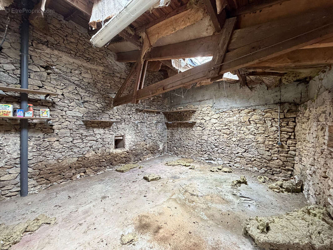 Maison à MONSEGUR