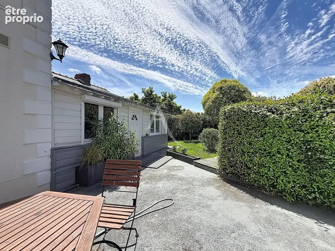 Maison Saint Barthelemy D Anjou 101 m2 - photo 2
