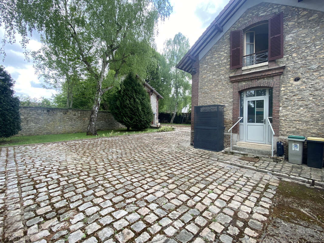 Maison à PLAILLY