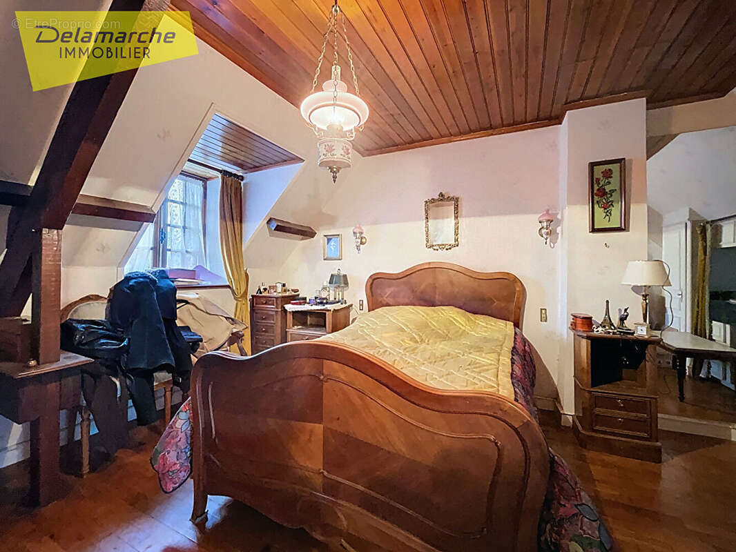 Maison à CHAMPREPUS