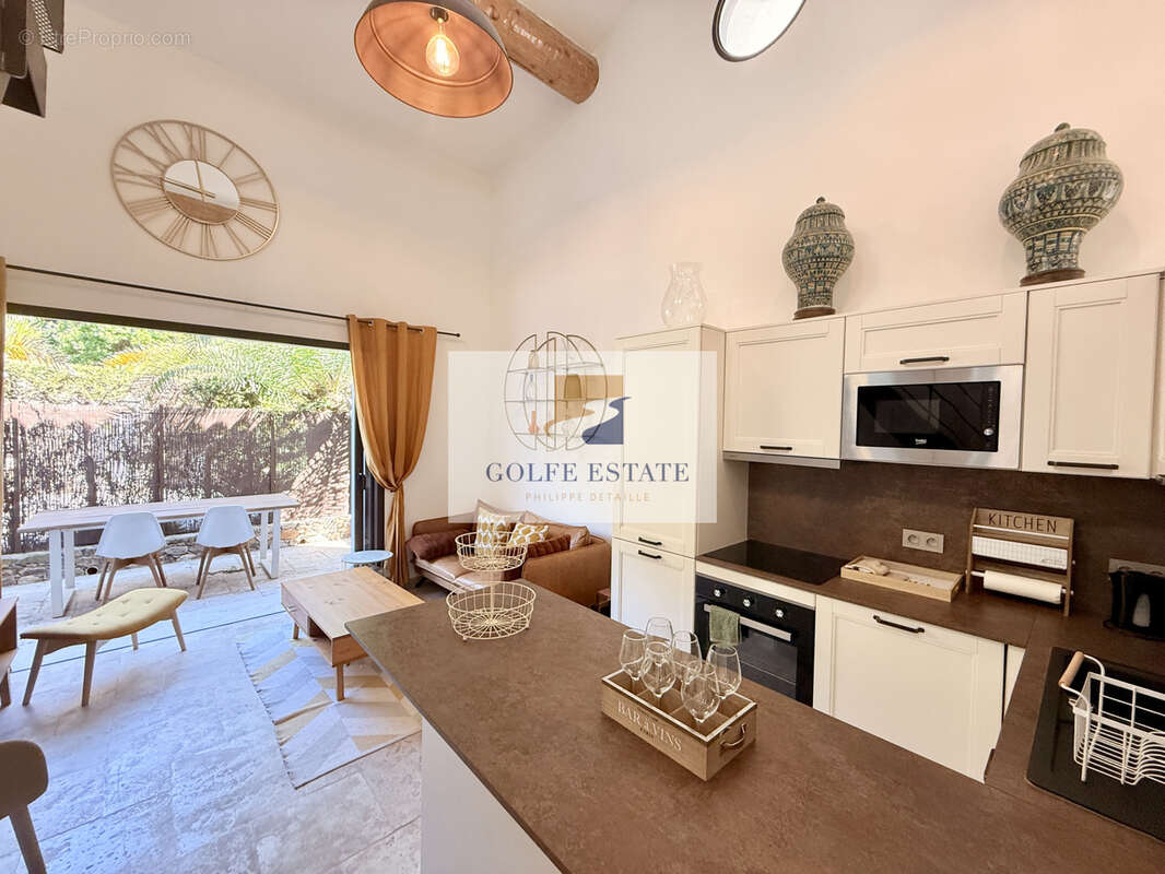 Maison à GRIMAUD