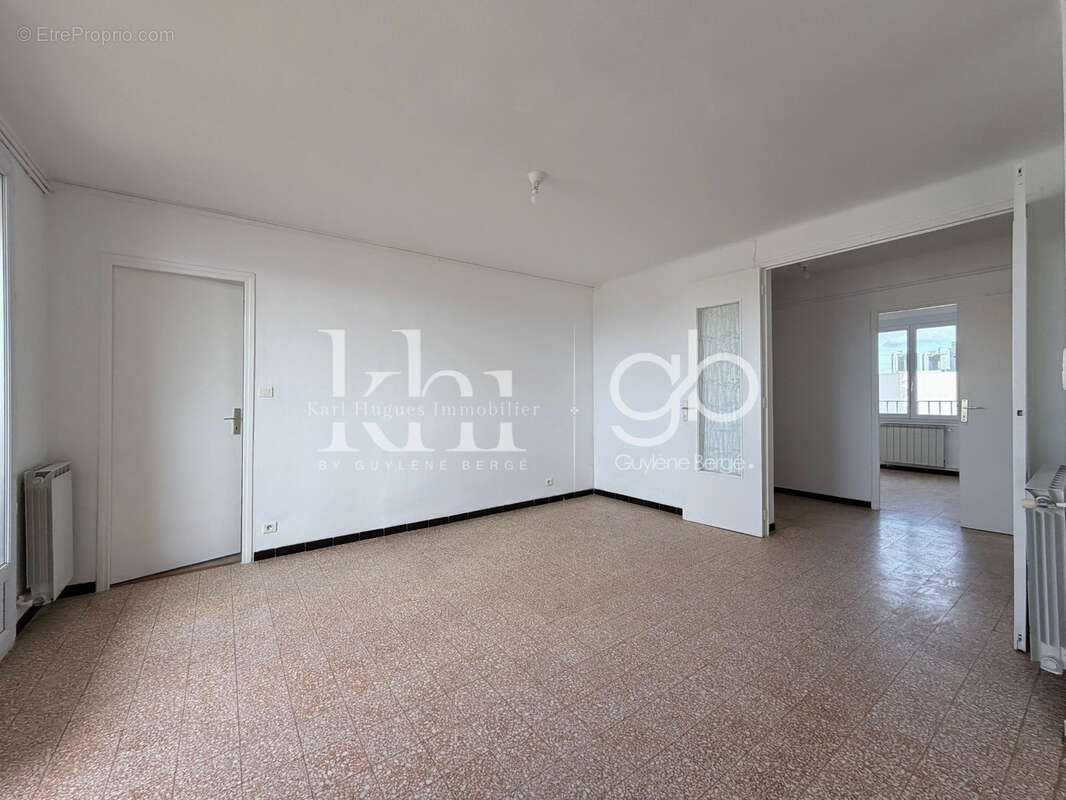 Appartement à NIMES