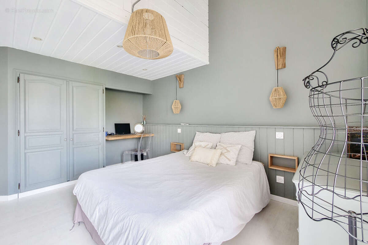 Maison à DOMPIERRE-SUR-MER