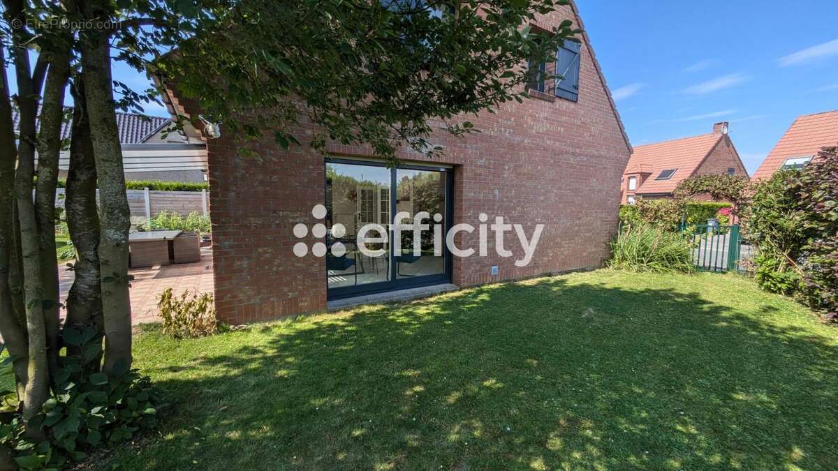 Maison à GONDECOURT