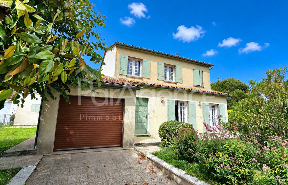 Maison à SAINT-GEORGES-DE-DIDONNE