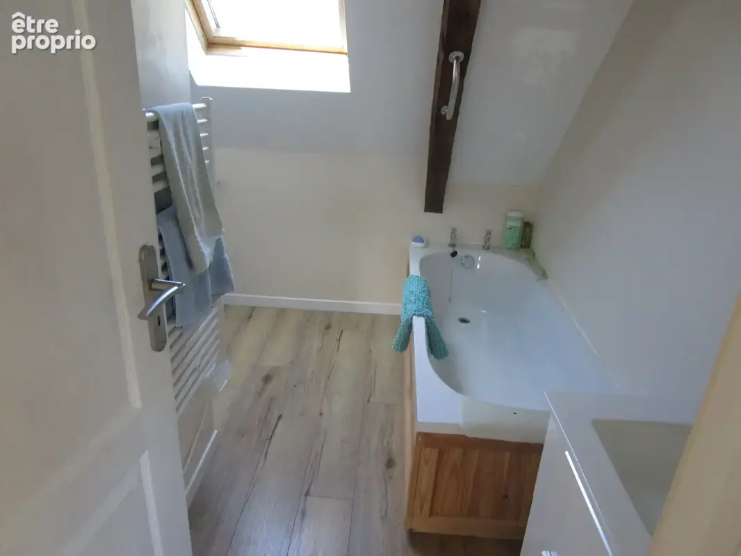 Magnifique propriete avec deux gites, piscine et dependances - photo 24