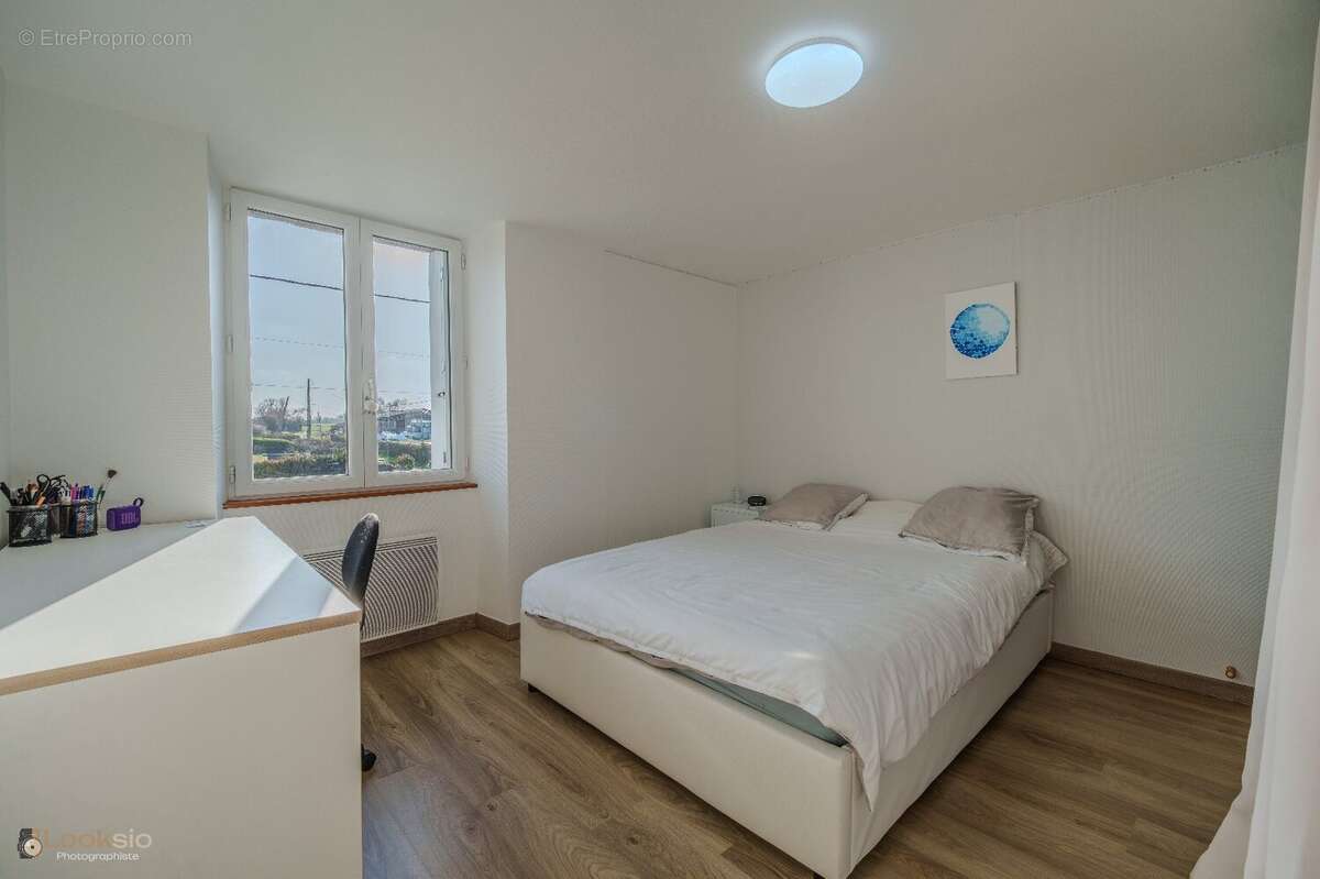 Maison à SAINT-AUBIN-DE-LUIGNE