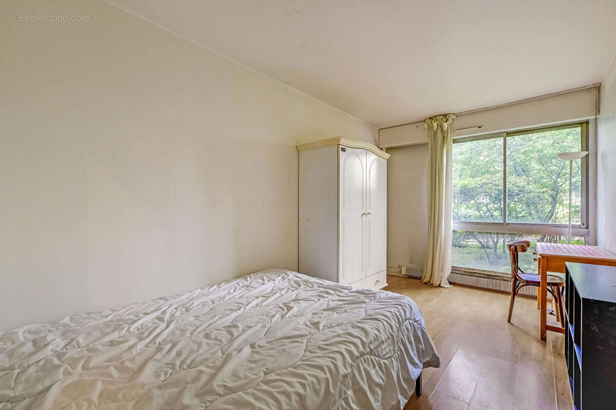 Appartement à PARIS-19E
