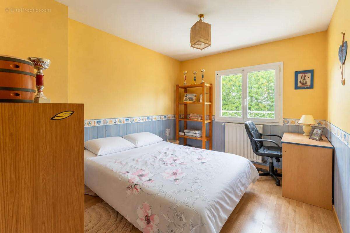 Baurech – Maison avec piscine, jardin et panorama exceptionnel - photo 5