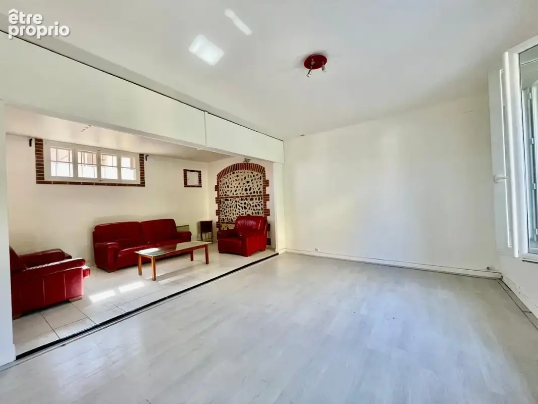 Maison de ville F4/5, 167m² utiles - photo 3