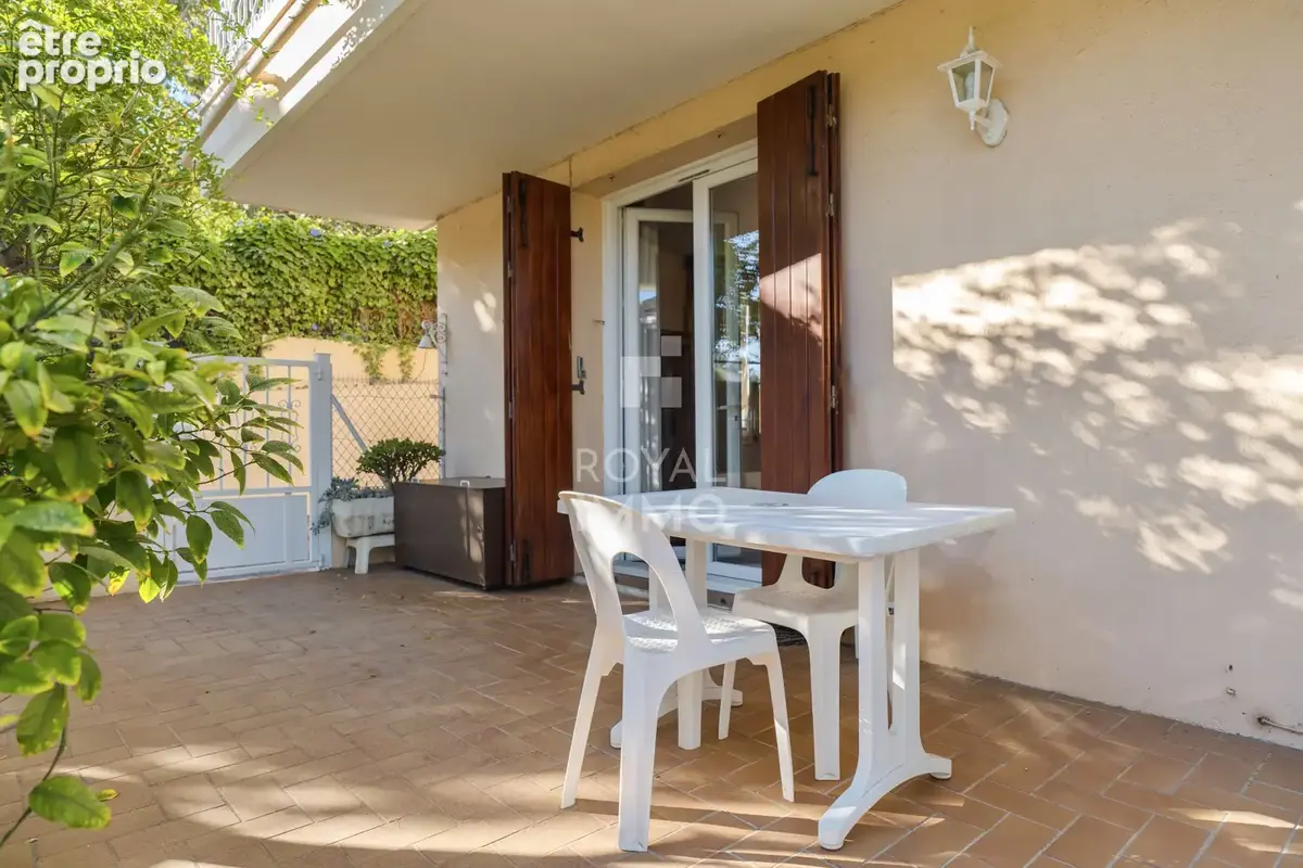 Appartement T3 Rez-de-jardin Le Mourillon - photo 9
