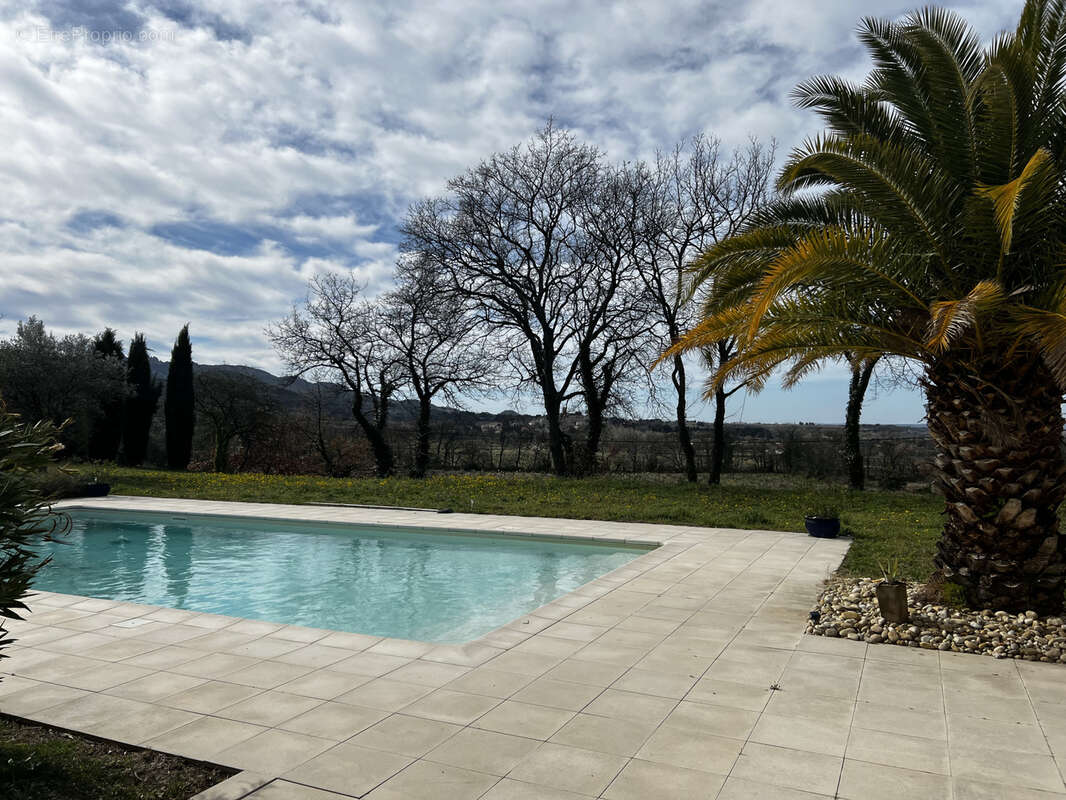 Maison à VAISON-LA-ROMAINE