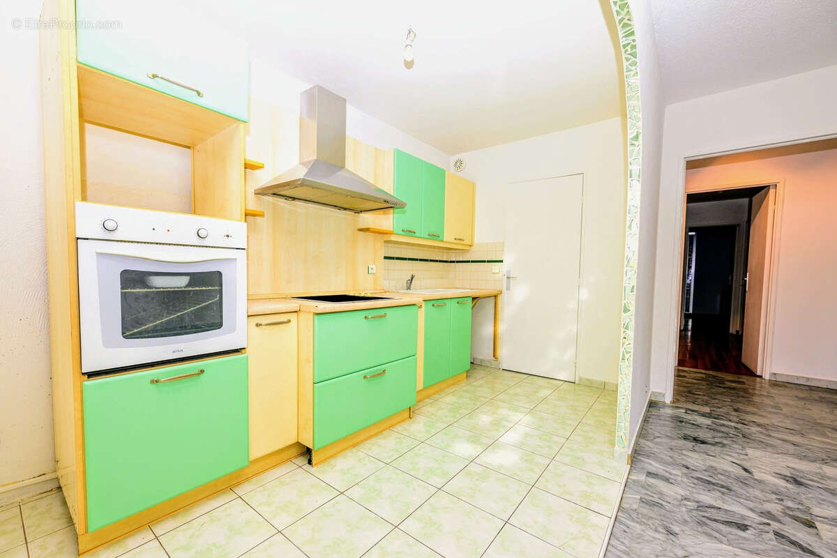 Appartement à MANDELIEU-LA-NAPOULE