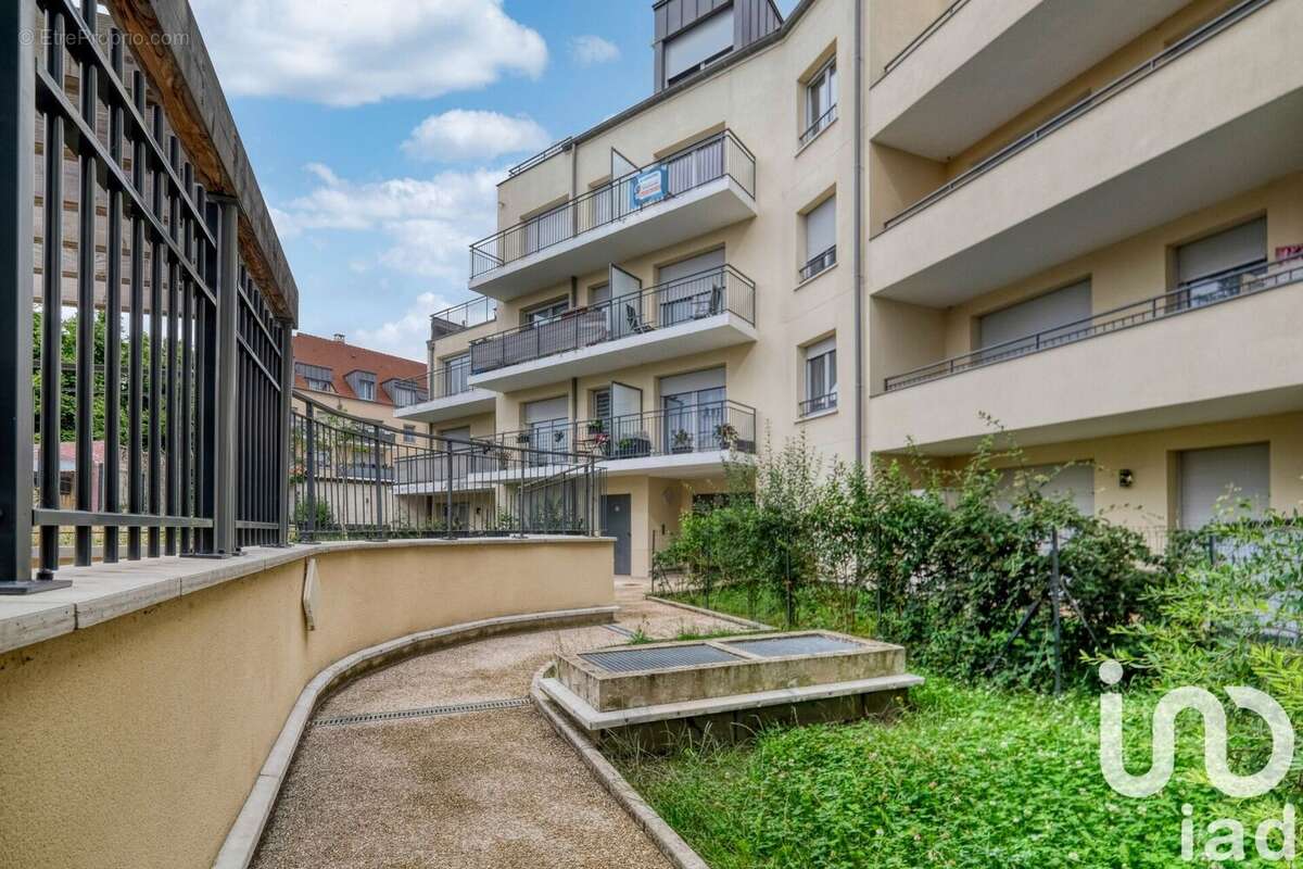 Photo 2 - Appartement à BROU-SUR-CHANTEREINE